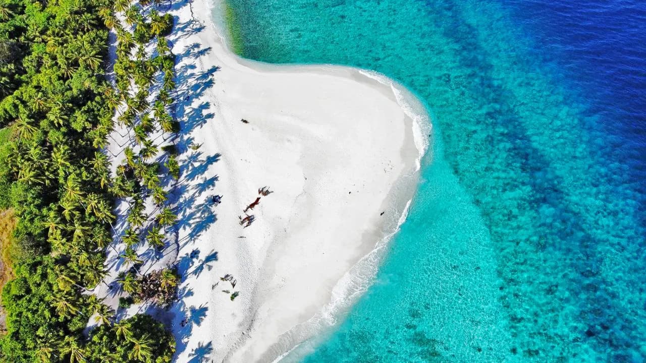 Thoondu Beach, Fuvahmulah Island